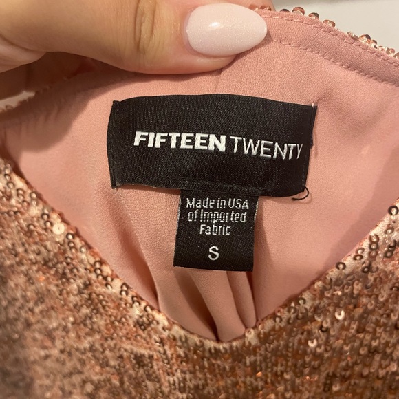 Fifteen Twenty Sequin Top - Picture 2 of 3